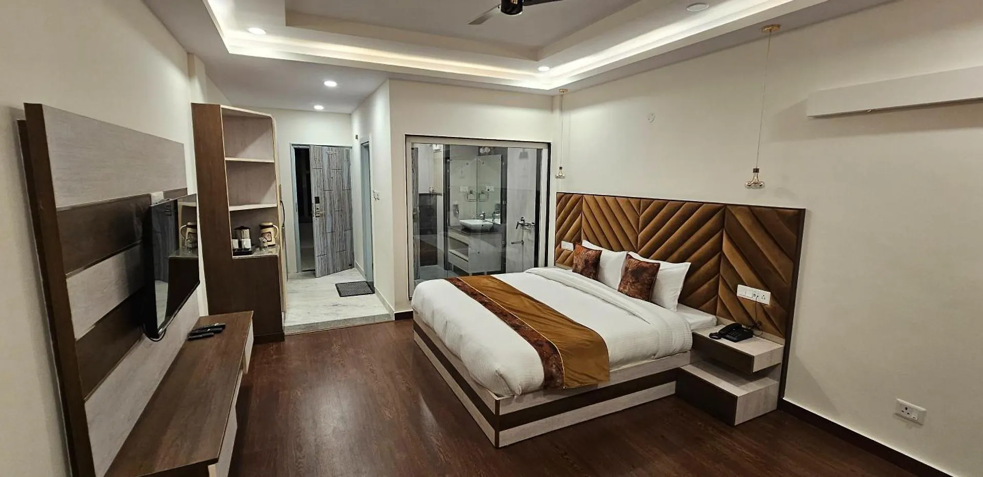 Hotel Tranquil Inn By Alcor Shimla